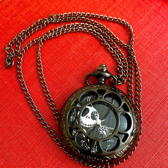 NEW Nightmare BEFORE Christmas Pocket Watch & Long Chain - Picture 1 of 4